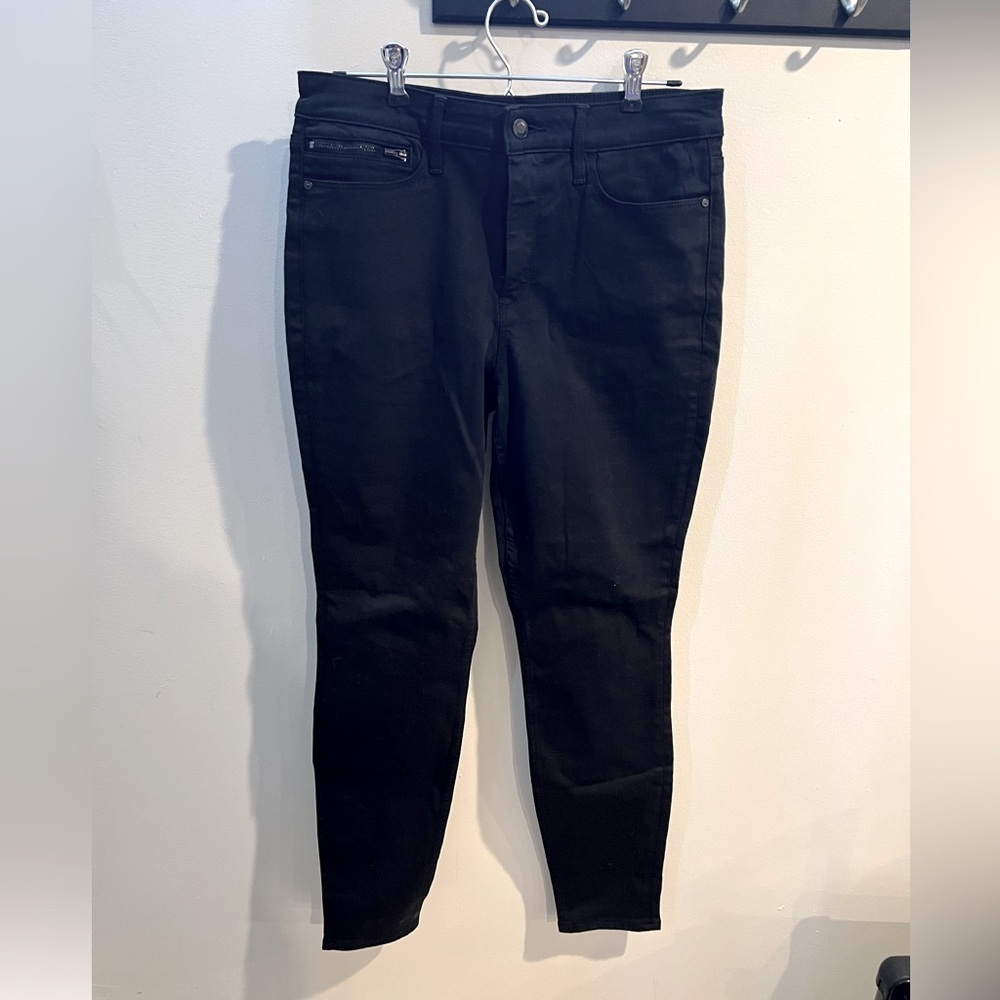 Athleta black skinny jean Pants